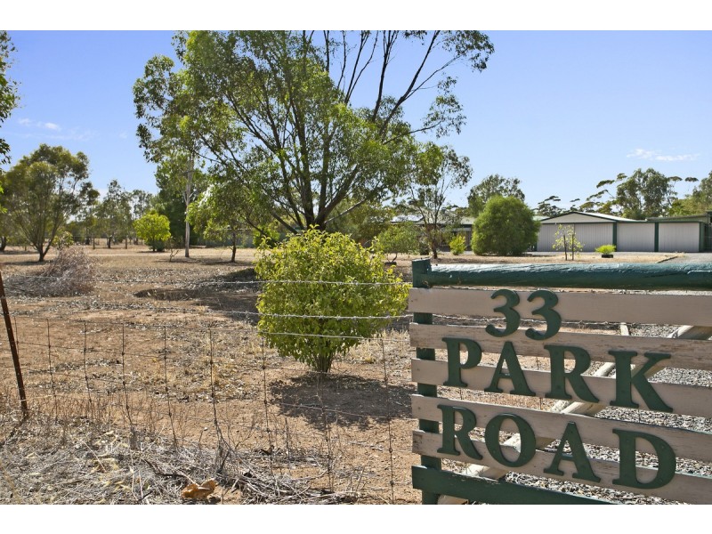 33 Park Road, Owen SA 5460