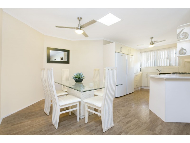 5 John Bull Court, Andrews Farm SA 5114