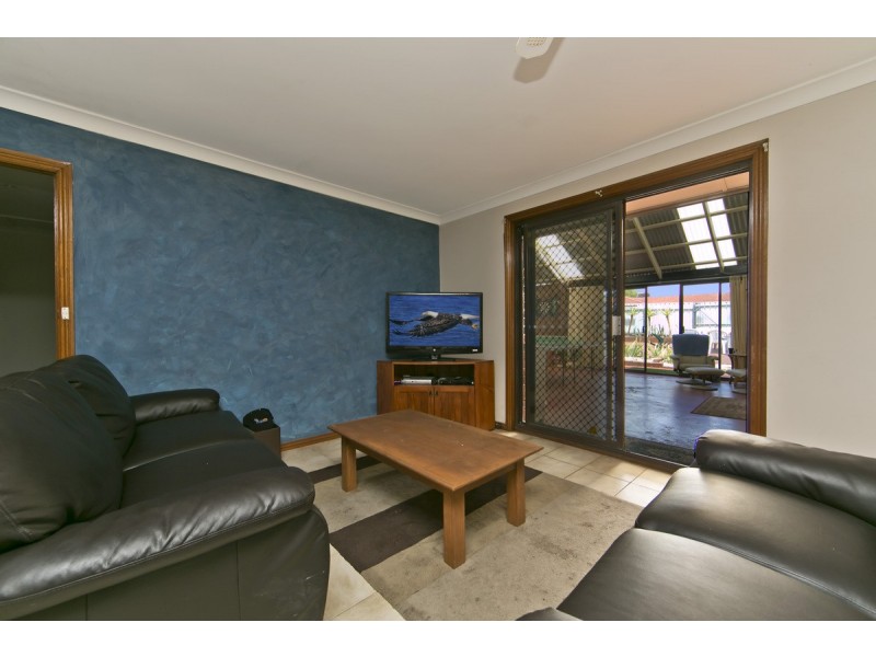 2 David Street, Evanston Park SA 5116