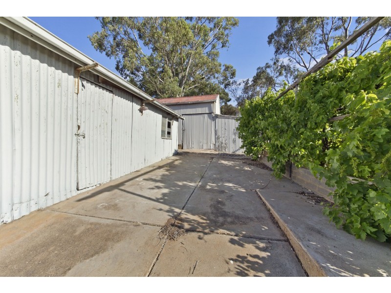 4 Gawler Park Road, Angaston SA 5353