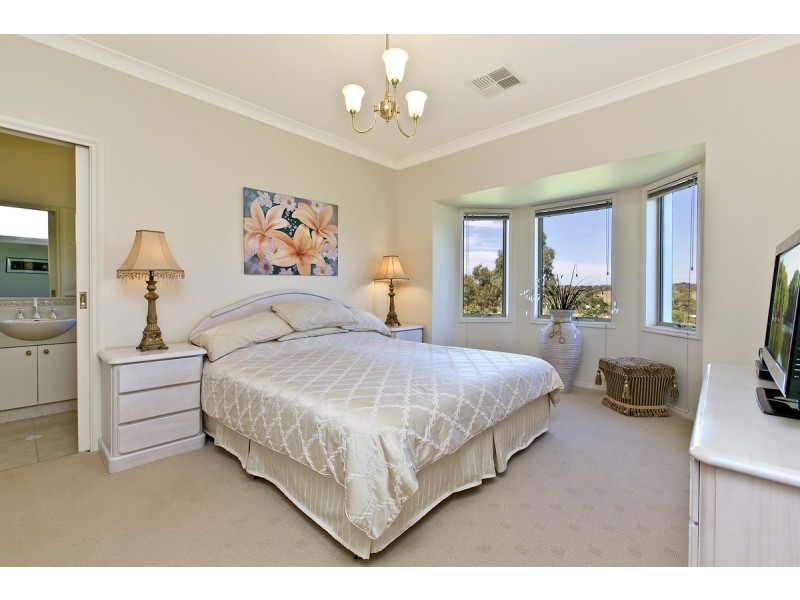 32 Railway Terrace, Truro SA 5356