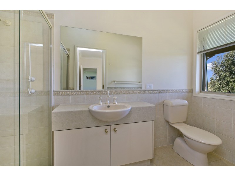 32 Railway Terrace, Truro SA 5356