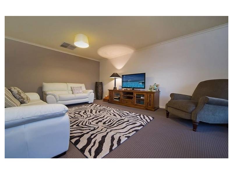 18 Sheriff Street, Gawler South SA 5118