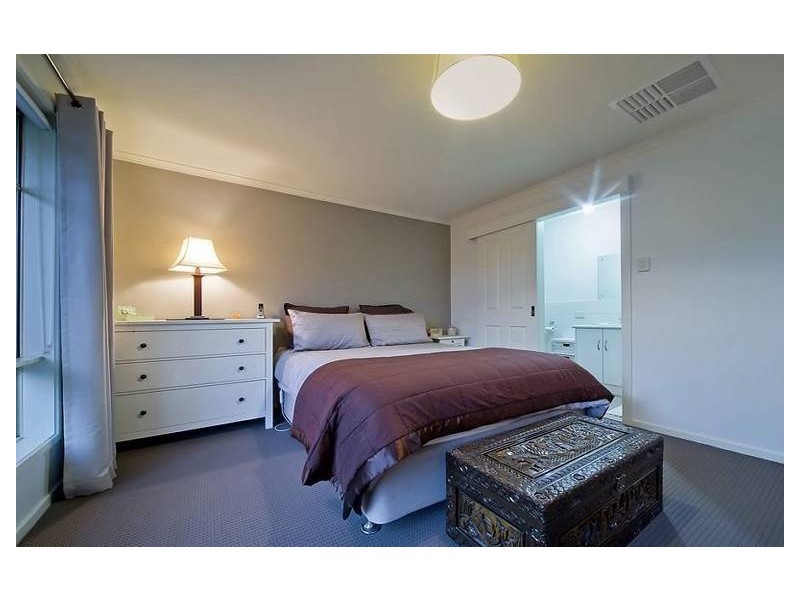 18 Sheriff Street, Gawler South SA 5118