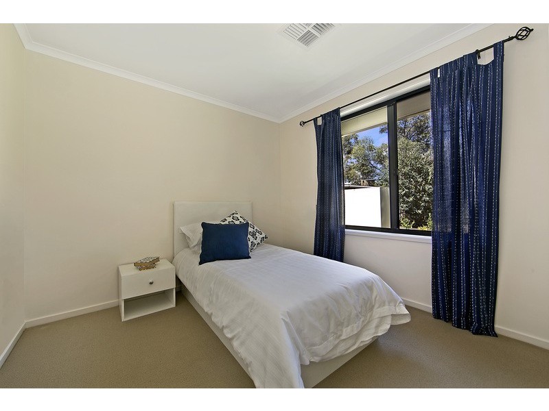 13 Clift Close, Evanston SA 5116