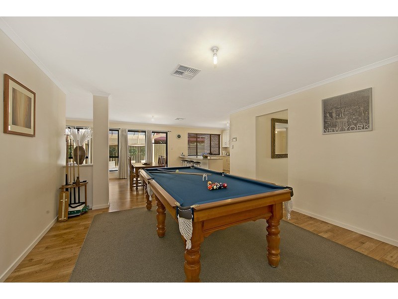 13 Clift Close, Evanston SA 5116