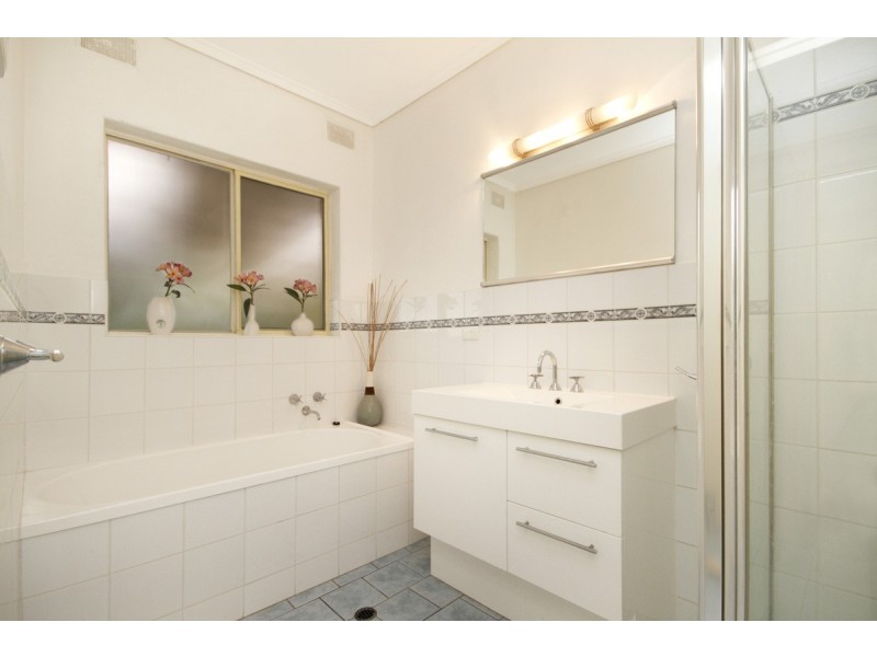 13 Elizabeth Ave, Nuriootpa SA 5355