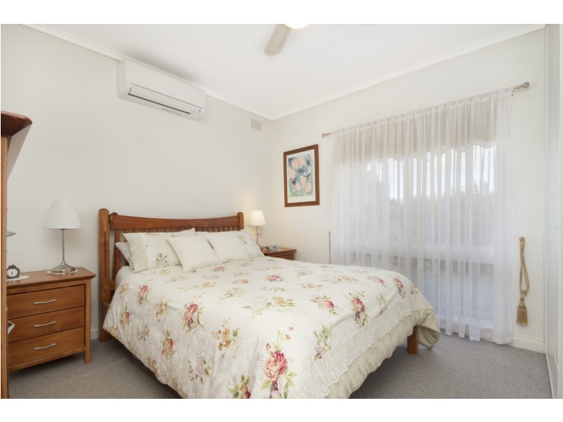 13 Elizabeth Ave, Nuriootpa SA 5355