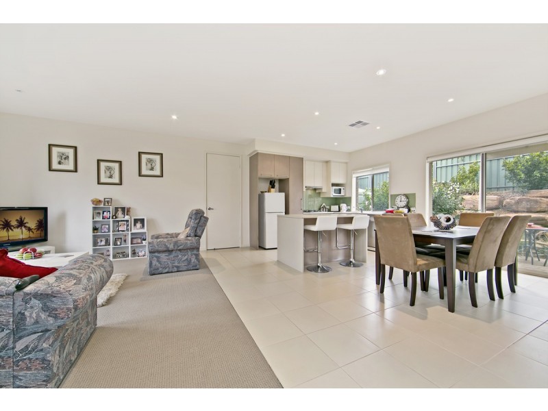 6D Bagot Court, Evanston Park SA 5116