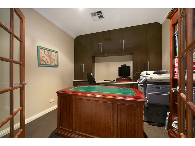 24 Becker Street, Freeling SA 5372