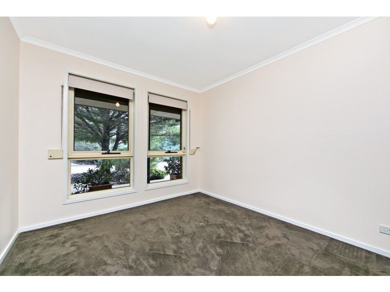 19 Baron Court, Greenock SA 5360