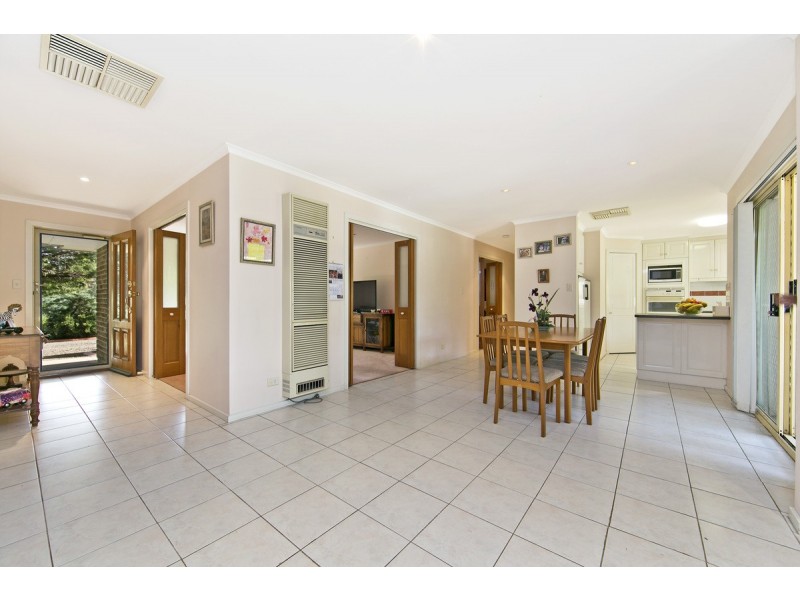 19 Baron Court, Greenock SA 5360
