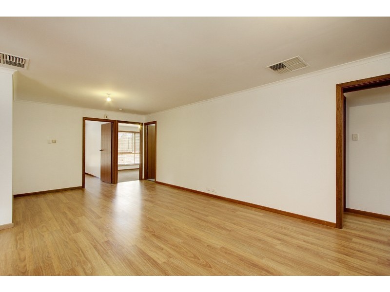 2 Coombs Court, Lewiston SA 5501