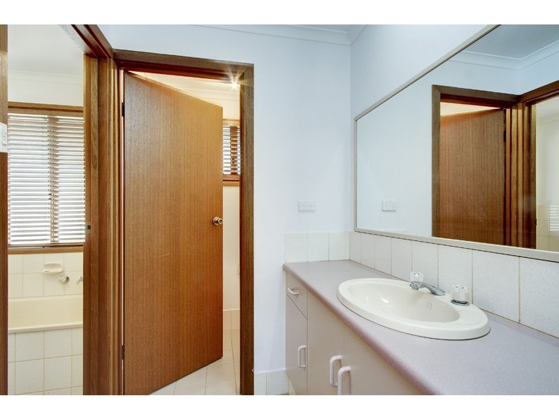 2 Coombs Court, Lewiston SA 5501