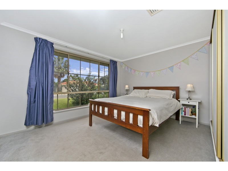 3 Robinson Road, Willaston SA 5118