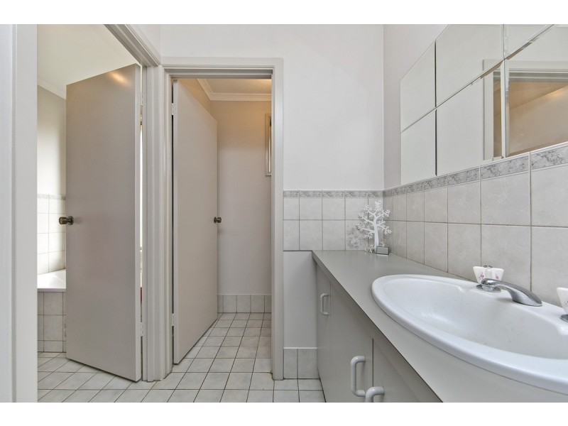 3 Robinson Road, Willaston SA 5118