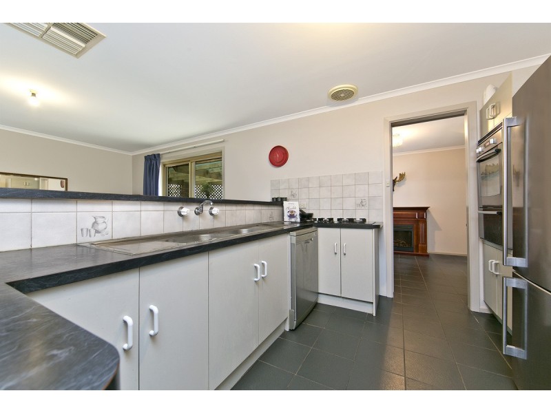 3 Robinson Road, Willaston SA 5118