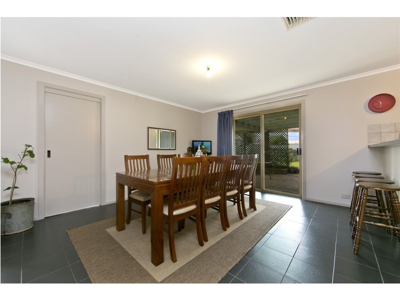 3 Robinson Road, Willaston SA 5118