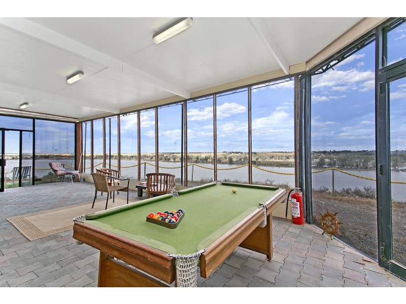 3275 Murraylands Road, Blanchetown SA 5357