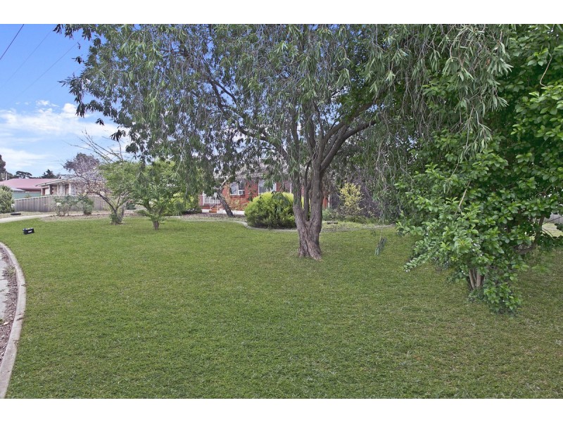 2 Kincumber Drive, Redwood Park SA 5097