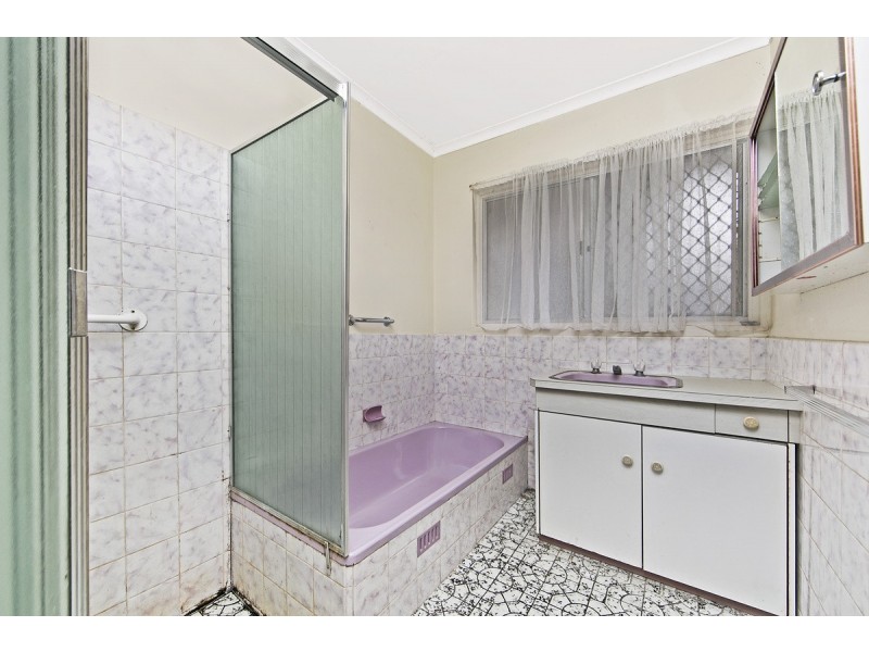 2 Kincumber Drive, Redwood Park SA 5097