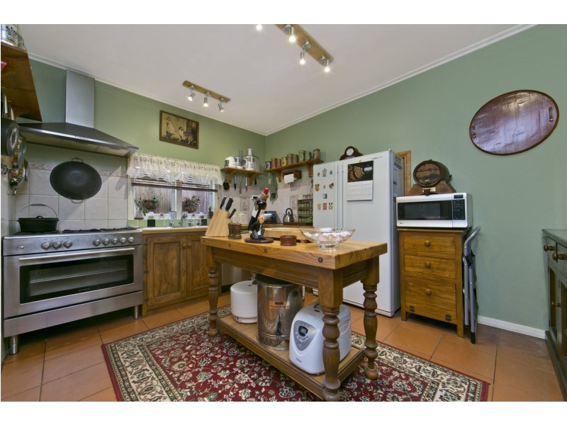 14 Neil Avenue, Nuriootpa SA 5355