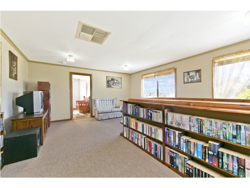 14 Neil Avenue, Nuriootpa SA 5355