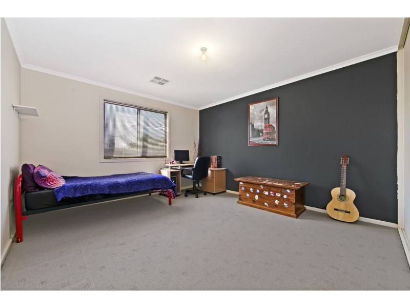 12 Ruskin Road, Thompson Beach SA 5501