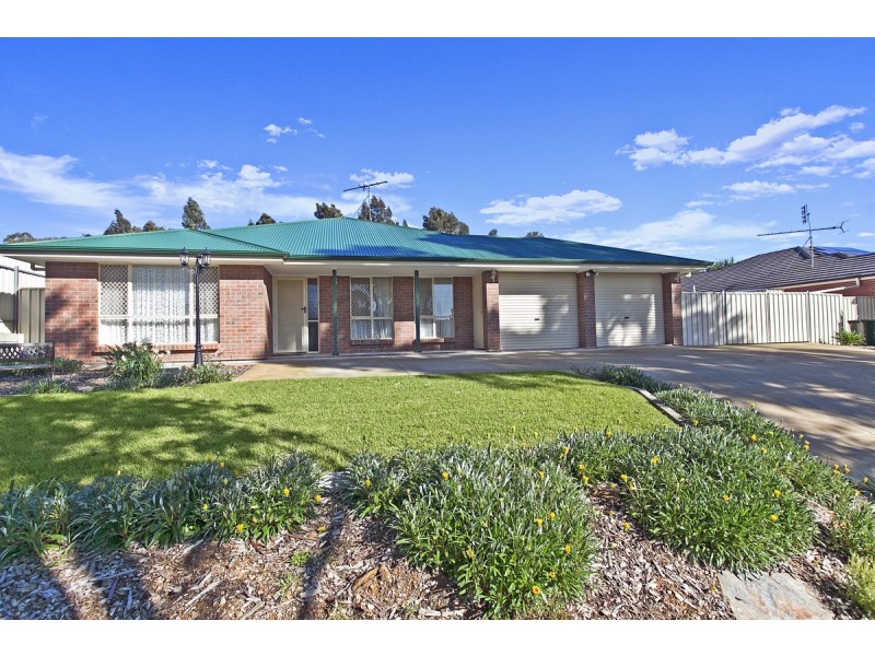 16 Whiteman Road, Williamstown SA 5351