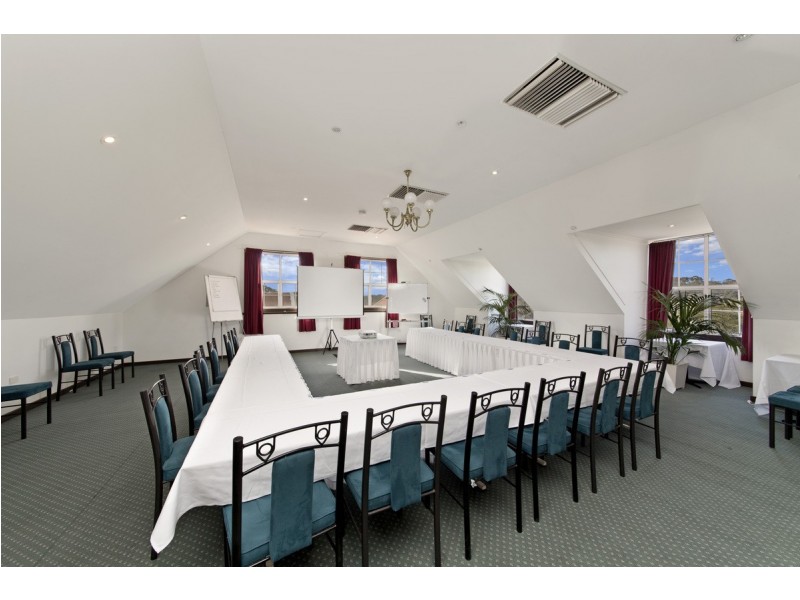 74A Main North Road, Clare SA 5453