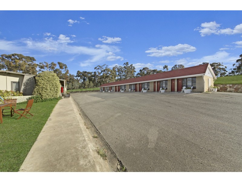 74A Main North Road, Clare SA 5453
