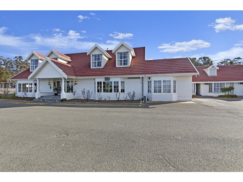 74A Main North Road, Clare SA 5453