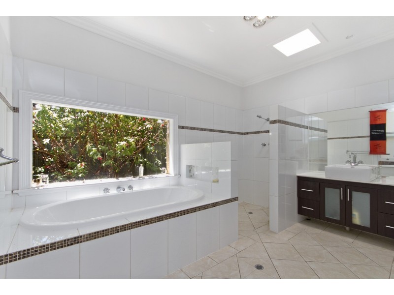 27 Fourth Street, Nuriootpa SA 5355