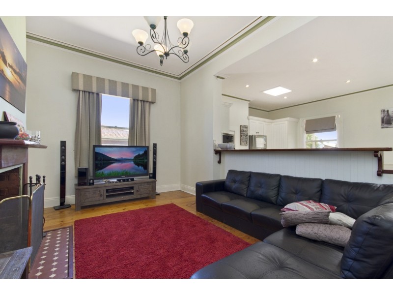 27 Fourth Street, Nuriootpa SA 5355