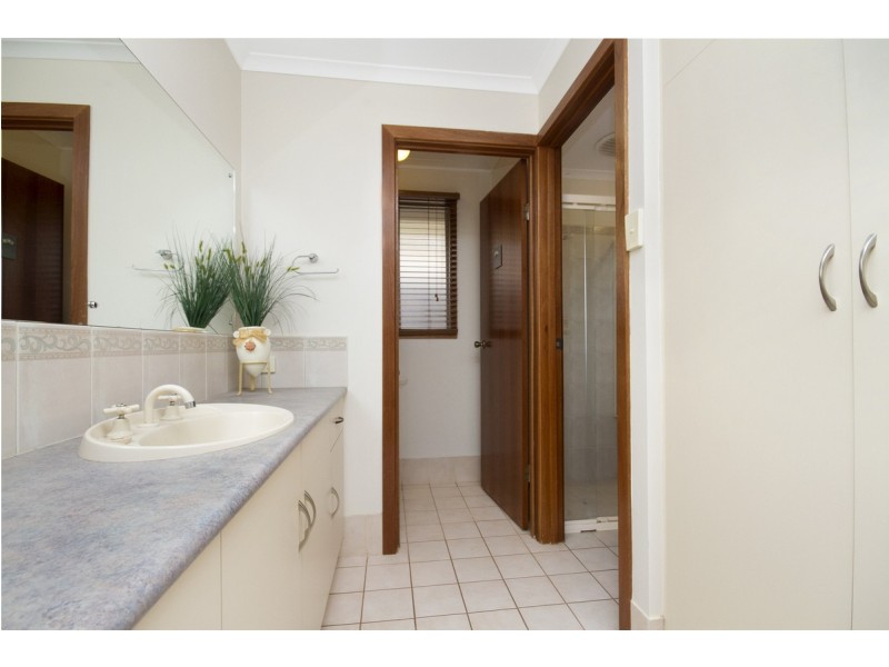 6 Creedon Close, Evanston Park SA 5116