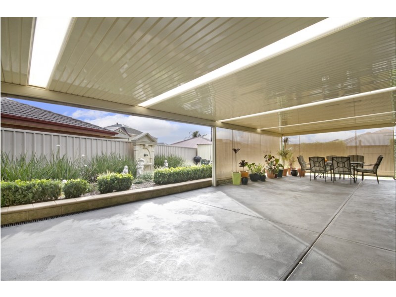 6 Creedon Close, Evanston Park SA 5116