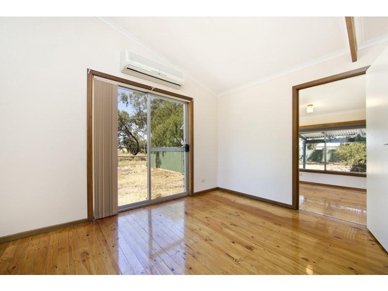 8 Coats Road, Two Wells SA 5501