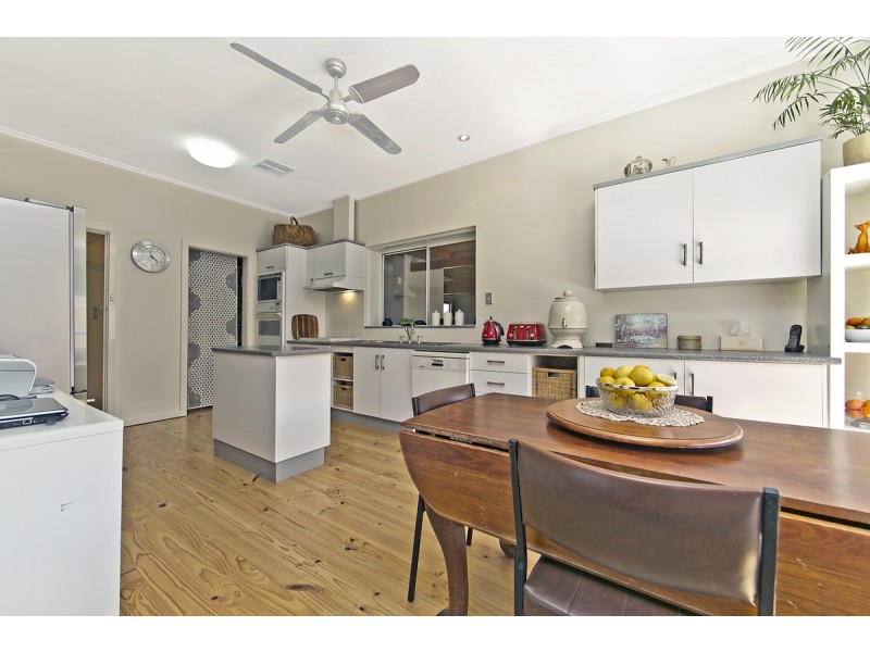 27 Fifth Street, Nuriootpa SA 5355