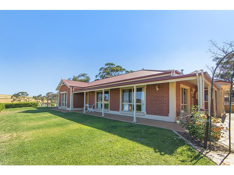 205 Hawkers Creek Road, Kapunda SA 5373