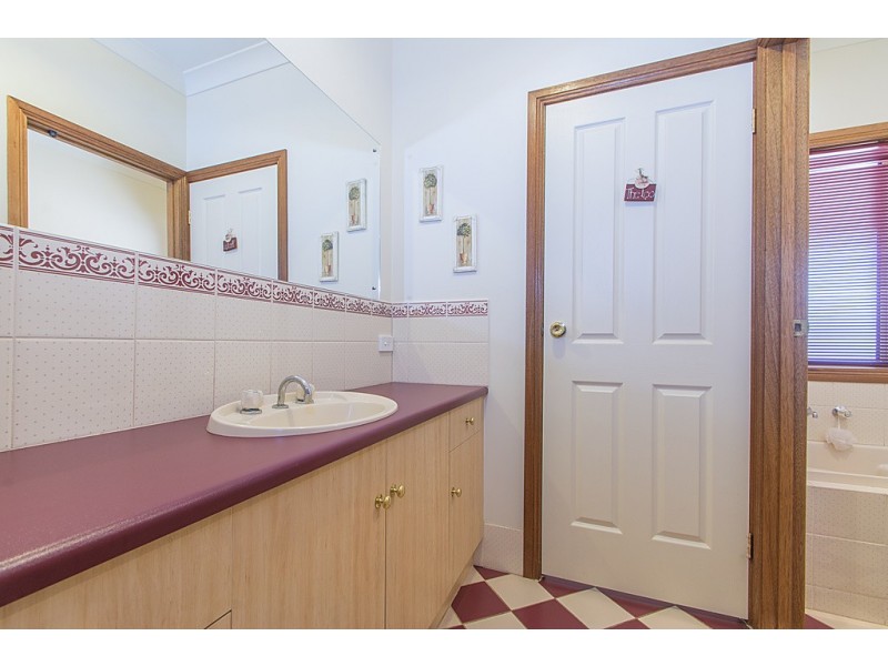 205 Hawkers Creek Road, Kapunda SA 5373