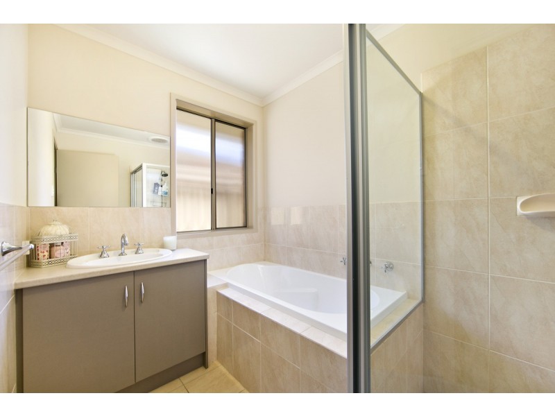 55B Railway Crescent, Evanston SA 5116