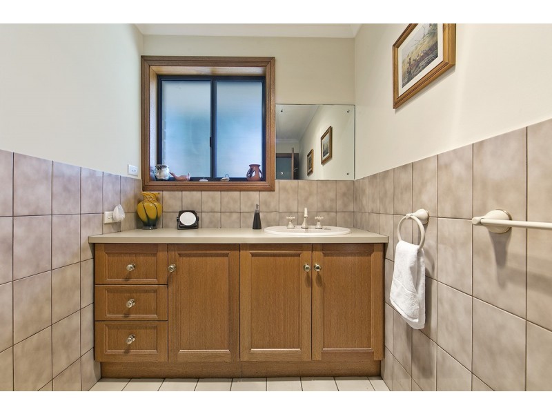 100 Main North Road, Willaston SA 5118