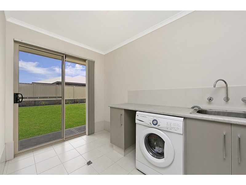 13 Daly Avenue, Freeling SA 5372