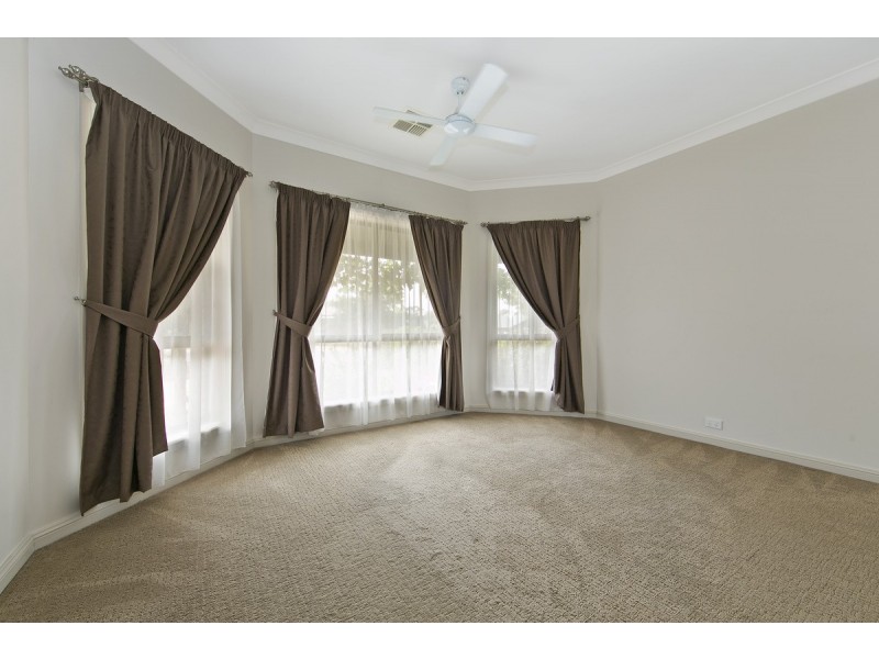 7 Laucke Drive, Stockwell SA 5355