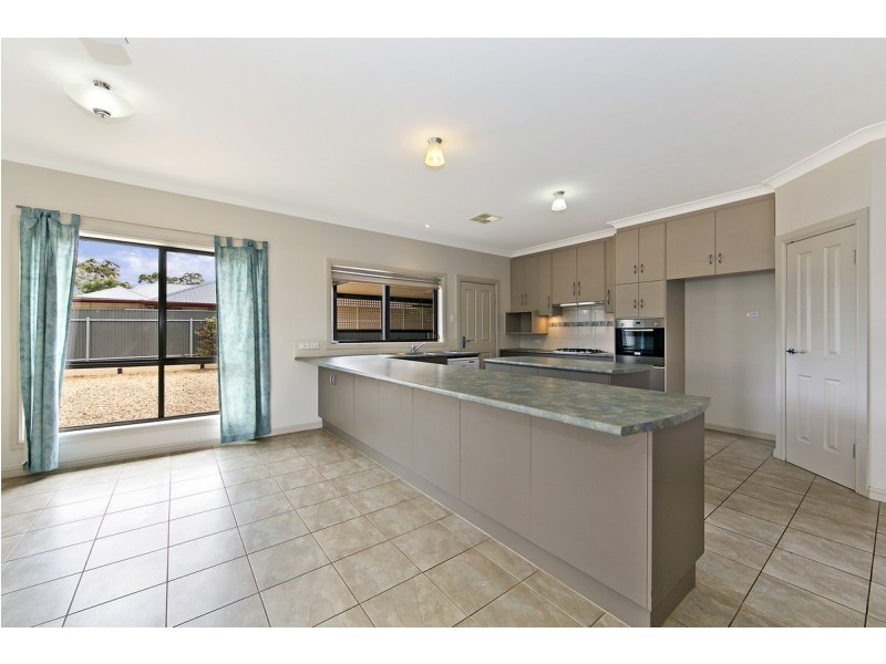 7 Laucke Drive, Stockwell SA 5355