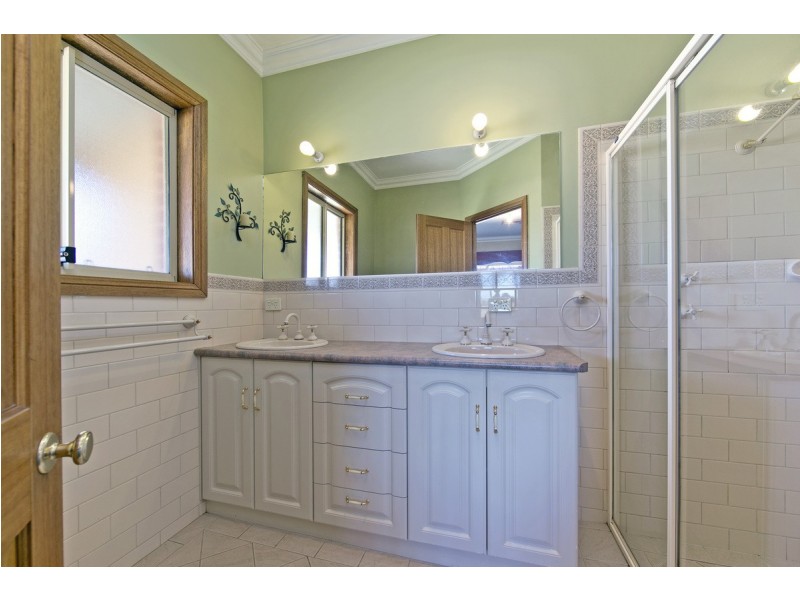 774 Greenock Road, Fords SA 5373