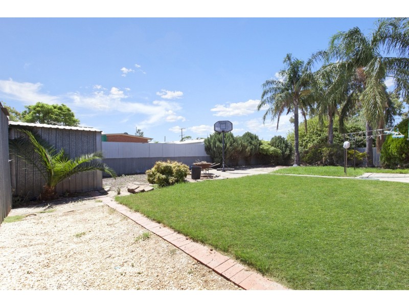 18 Crittenden Road, Smithfield Plains SA 5114