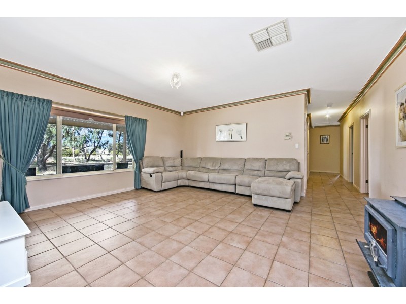 37 Bethesda Road, Lewiston SA 5501