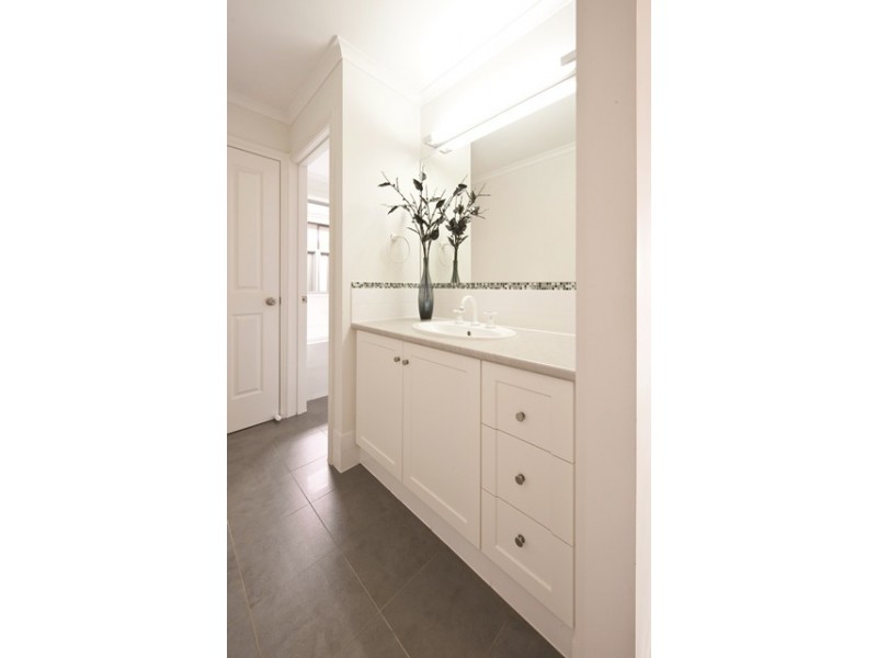 Lot 323 Jindabyne Street, Andrews Farm SA 5114