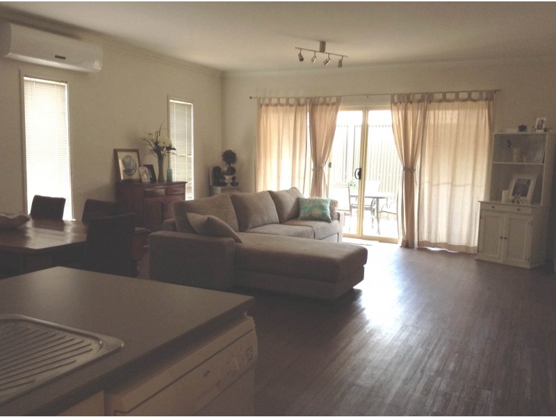 3 Salmon Gum Cres, Blakeview SA 5114